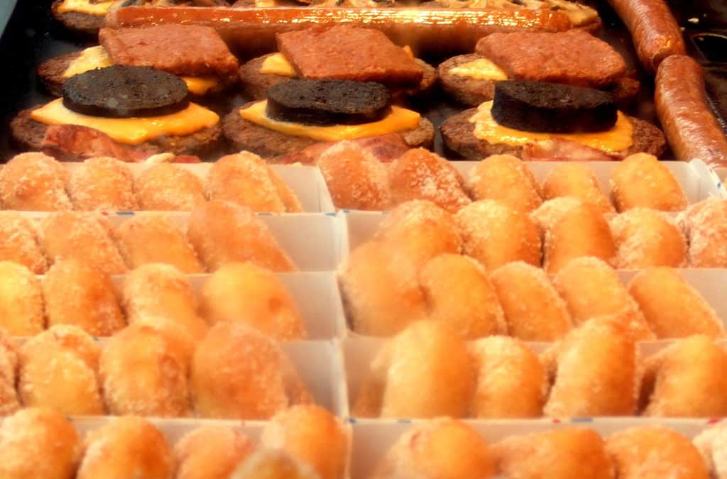 Explaining the links between Commercial Determinants of Health and Chronic Diseases