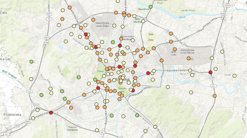 The impact of COVID-19 lockdowns on levels of air pollution in Ljubljana