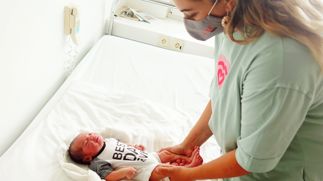 Mission 1000: Midwives help with antenatal care and care of babies in Slovakia